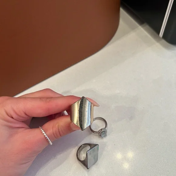 Assorted Rings - Picture 4 of 5